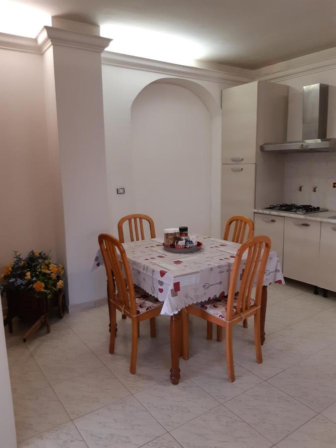 Villa La Casa Tra Gli Ulivi Di Fonte Nuova 2 Mentana Exterior foto